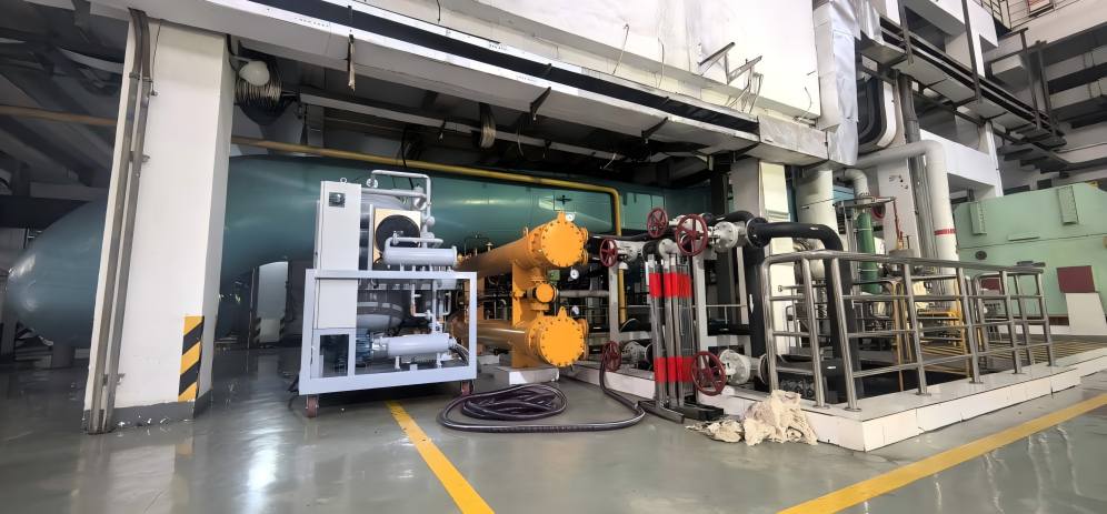 Hydraulic Oil Filtration Machine running